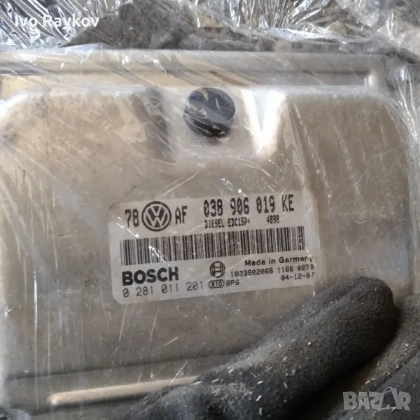 Моторен компютър ECU VW Passat B5.5 , 038 906 019 KE ,038906019KE ,0 281 011 201,0281011201 , снимка 1