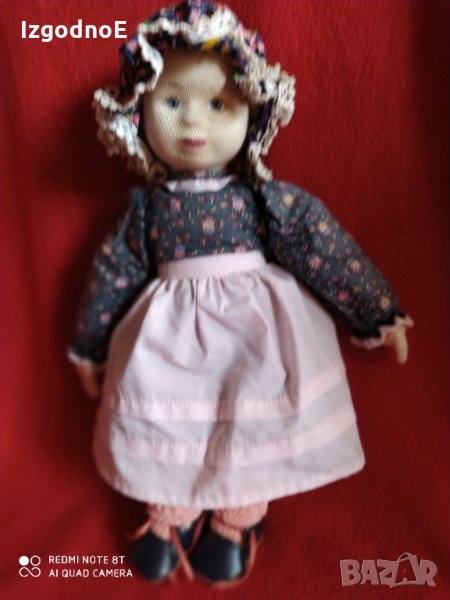 Стара ръчно изработена кукла момиче за колекционери но и за игра, снимка 1
