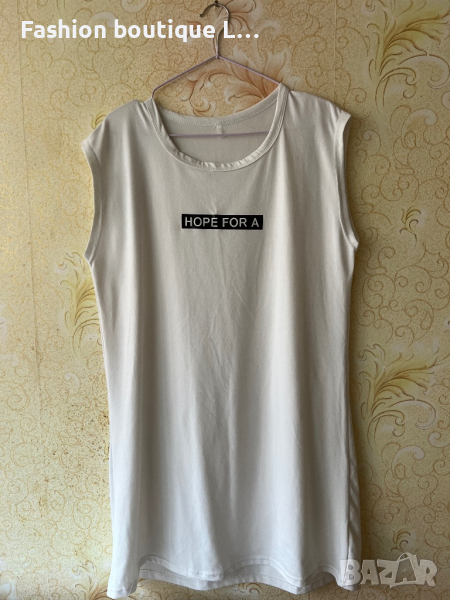 Спортна туника с изрязани ръкави и щампа 🖤, снимка 1