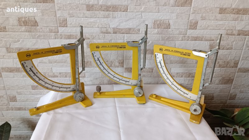 Три броя кантари - тип пощенскки - Завод М.Ломоносов - Плевен, снимка 1