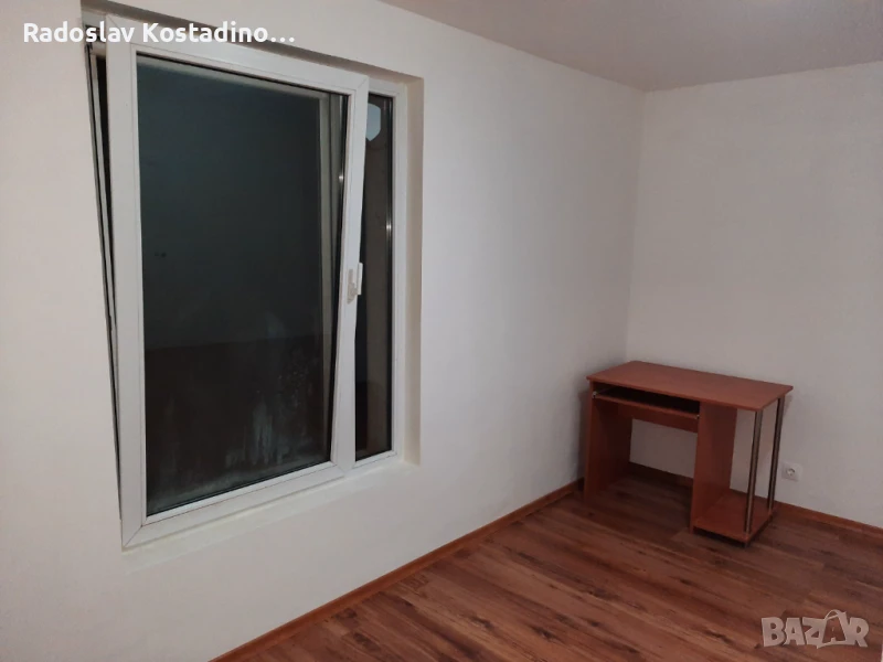 Бюро, снимка 1