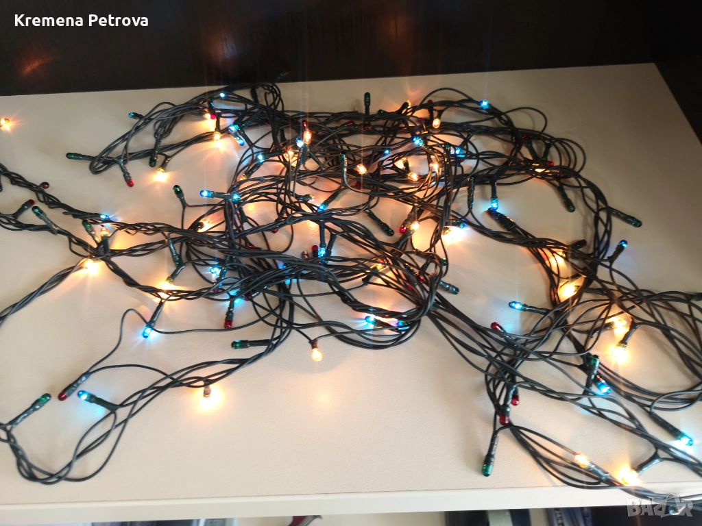 Цветни коледни лампички, Контролер с различни режими на светене, 5,50 метра Цена 4,50лв, снимка 1