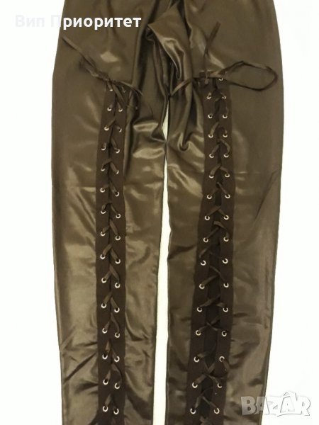 Клин SARESIA (R) кожен, дълъг , изчистена предна част, а задната част по цялата дължина е с плътни л, снимка 1