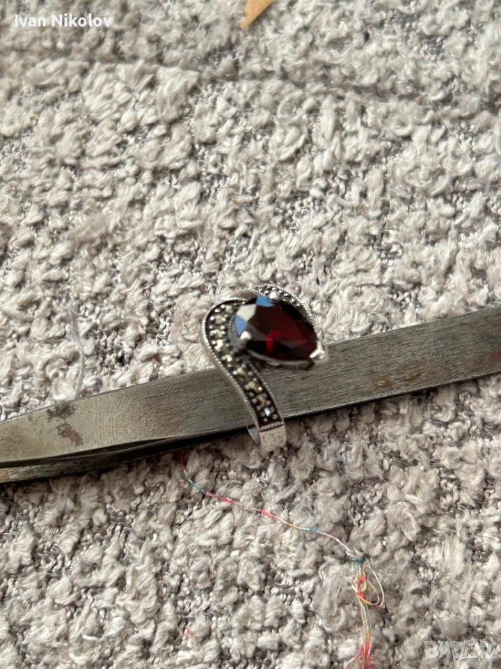 Сребърен пръстен с гранат 17.7мч, снимка 1