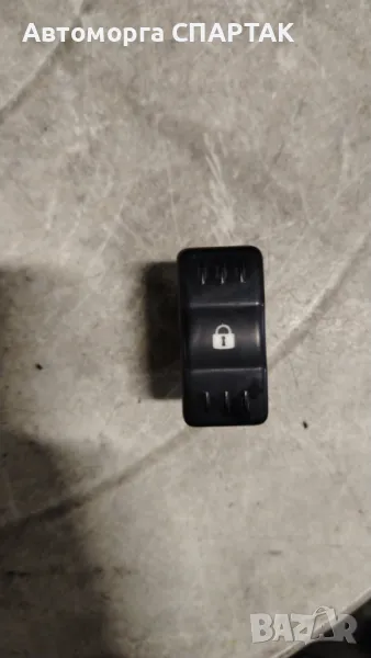 Бутон за централно заключване Рено, За Дачия Логан, снимка 1
