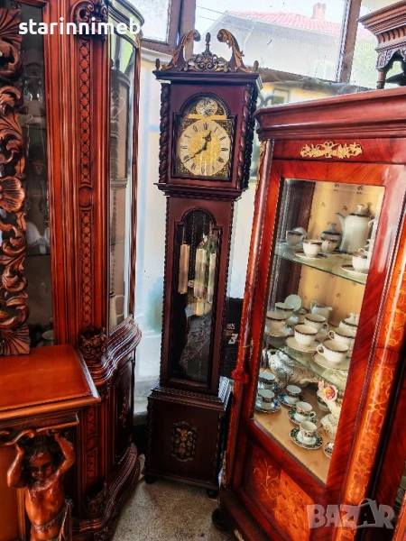 Красив паркетен часовник , снимка 1