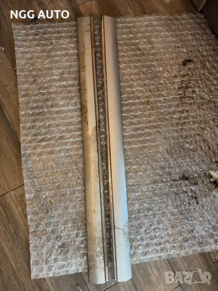 Външна лайсна врата за Mercedes Benz W210 (1995 - 2003), A 210 690 04 62, A 210 690 03 62, снимка 1