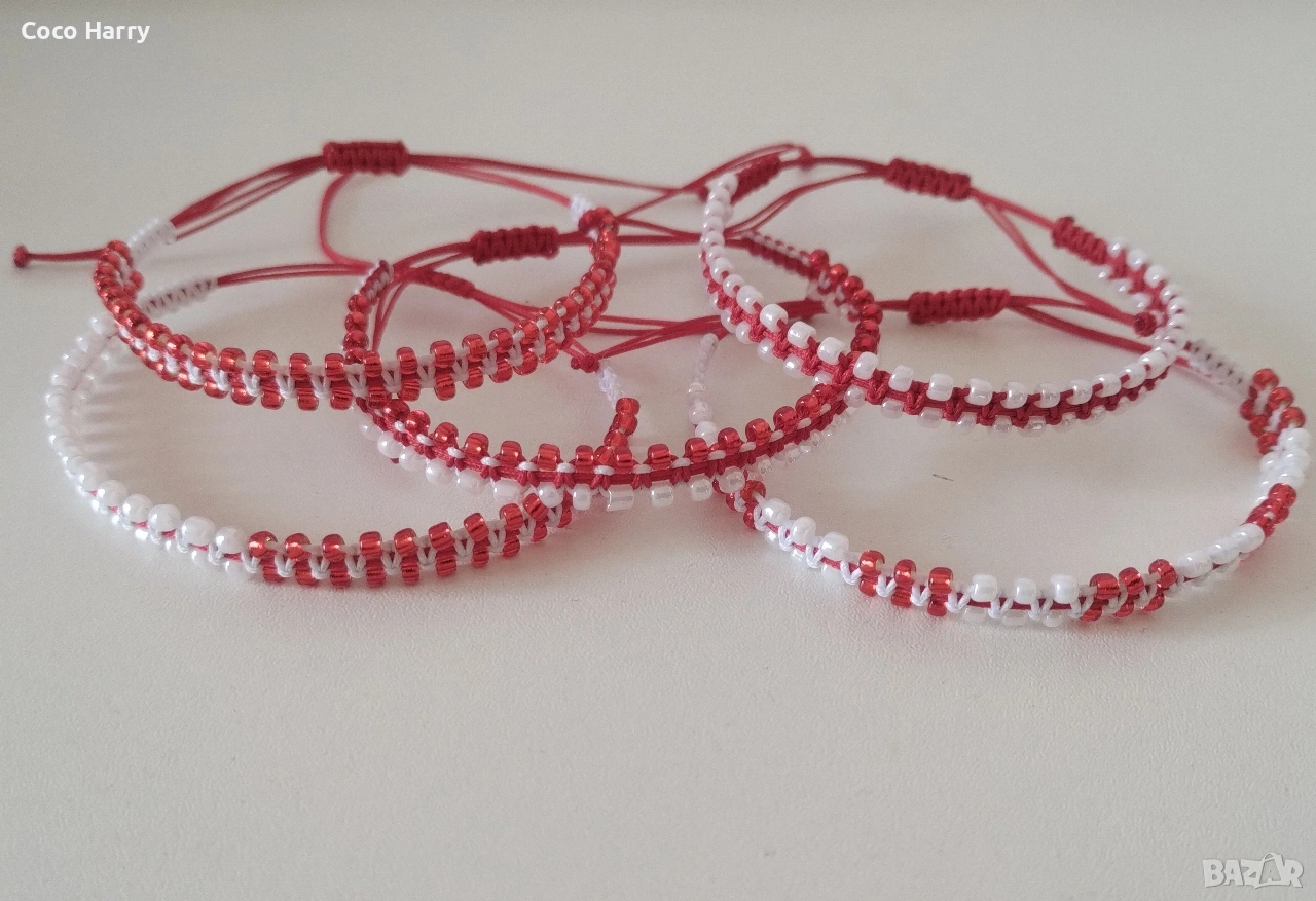 Комплект 5гривни мартенички,ръчно изработени, снимка 1