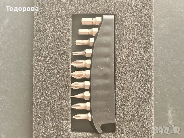 Колекционерска акумулаторна отвертка с кристали Сваровски Бош Иксо нова безжична литиево йонна, снимка 15 - Винтоверти - 55729108