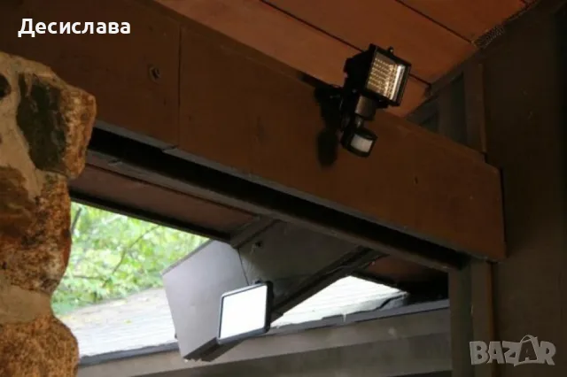 Соларен  градински прожектор 60 LED и сензор за движение, снимка 11 - Външни лампи - 47489519
