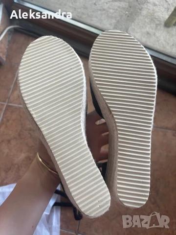 Сандали Нови, снимка 3 - Сандали - 50942255
