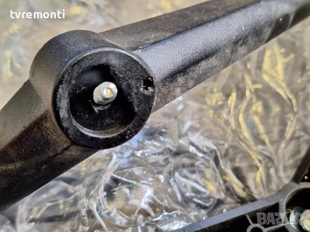 крачета за телевизор JVC модел LT-43VA3000, снимка 2 - Стойки, 3D очила, аксесоари - 44451210