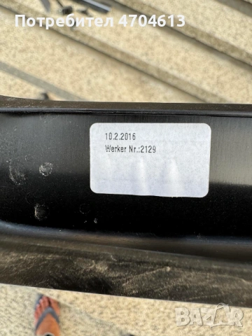 Вътрешна горна лайсна предна дясна врата на Range Rover Evoque само за 50Eur. BJ32-20904, снимка 5 - Части - 53116910