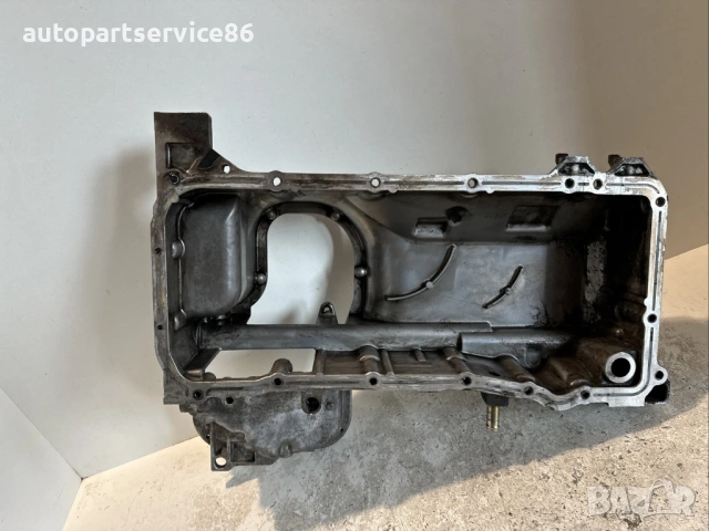 Горна част на масления картер картер за Nissan Pathfinder 2.5 Dci (2009) ENAC46500 YD25, снимка 2 - Части - 54327753
