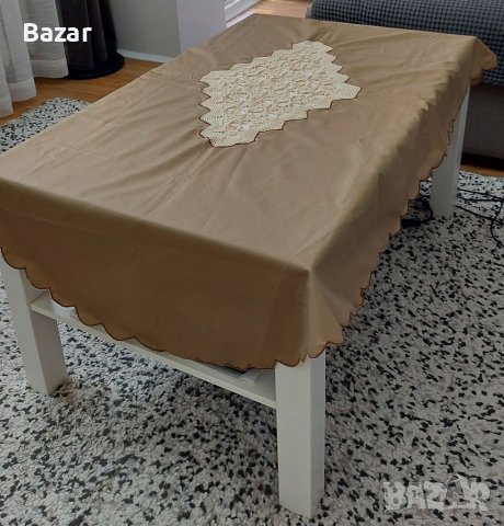 Сет покривка и индивидуални подложки, снимка 3 - Покривки за маси - 37906078