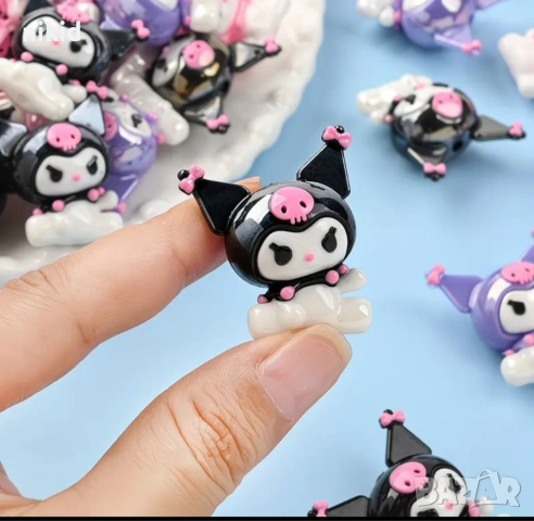 Санрио Kuromi Куроми sanrio малка пластмасова фигурка фигурки за игра и украса торта мъниста с дупка, снимка 4 - Фигурки - 54185256