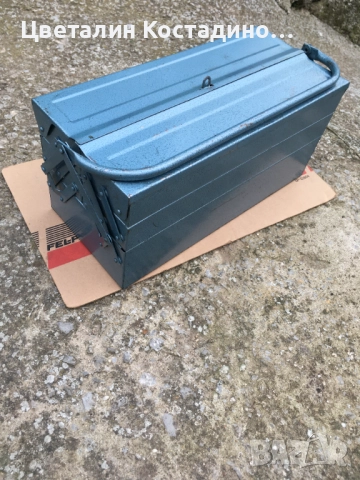 немски метален куфар за инструменти, снимка 2 - Куфари с инструменти - 52791585