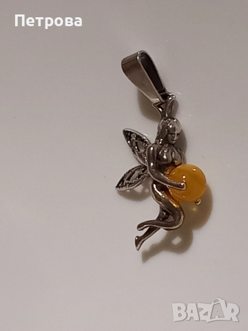 Сребърна фея с жълт кехлибар , снимка 4 - Колиета, медальони, синджири - 52041258