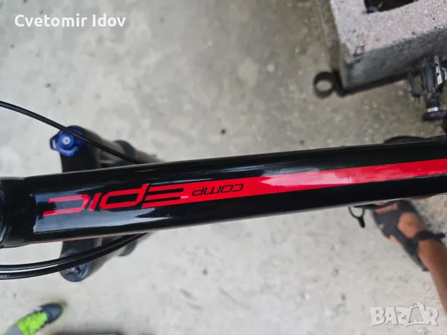 Продавам велосипед с двойно окачване Specialized Epic Comp, L, 29", снимка 9 - Велосипеди - 55710340