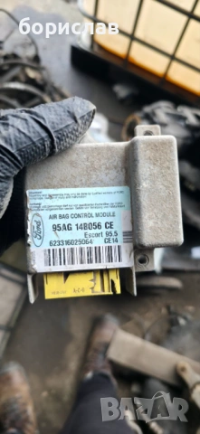 Airbag модул за Форд ескорт 