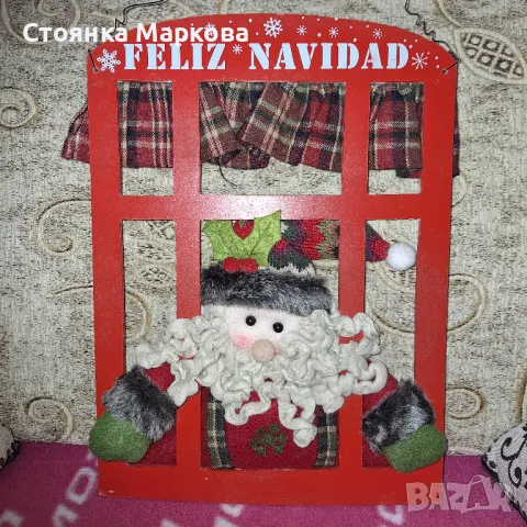 Дядо Коледа на прозорец-подарък нови камбанки