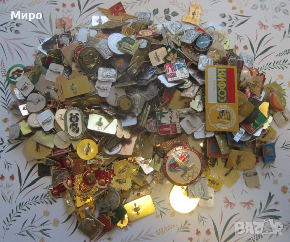 Продавам значки от преди 1990г.