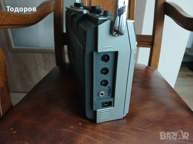 Aiwa Tpr 901 E ретро радиокасетофон , снимка 6 - Радиокасетофони, транзистори - 54353546