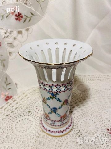 порцеланова ваза , снимка 2 - Вази - 52249929