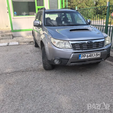 Субару форестър , снимка 2 - Автомобили и джипове - 53271355