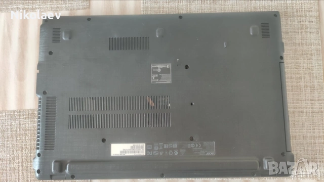 Отличен Acer E5-573 Pentium 3825u 4gb 320gb 2,5ч батерия, снимка 8 - Лаптопи за дома - 54217700