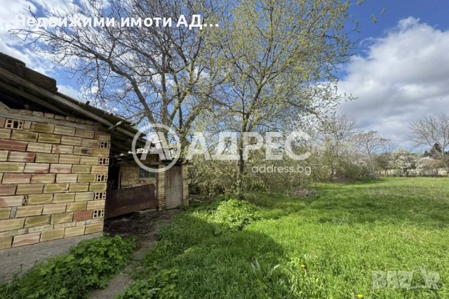 Двуетажна къща с двор в село Паламарца, снимка 14 - Къщи - 54177100