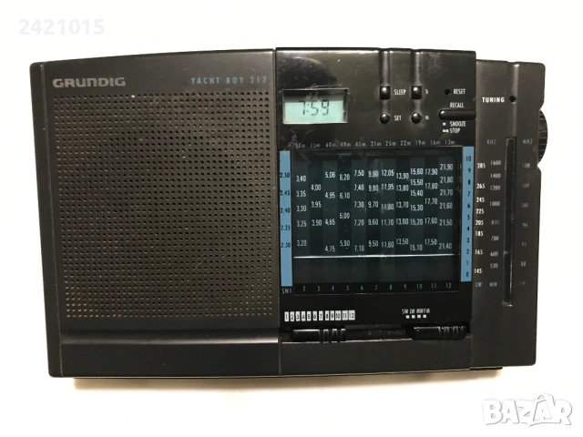 Радио Радиоприемник Grundig Yacht Boy 217, снимка 4 - Радиокасетофони, транзистори - 54065218