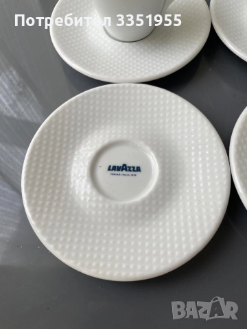 Чинийки за нормално кафе Lavazza, снимка 3 - Чаши - 51701405