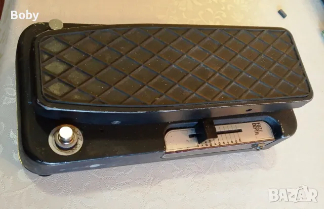  Ibanez Double Sound Fuzz Wah-1970 година Айбанец педал, снимка 2 - Китари - 49894346