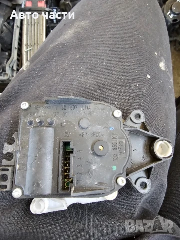 Моторче за клапата за рециркулация на въздуха A3 A4 Golf различни други 1J2907511A Нов оригинален VW