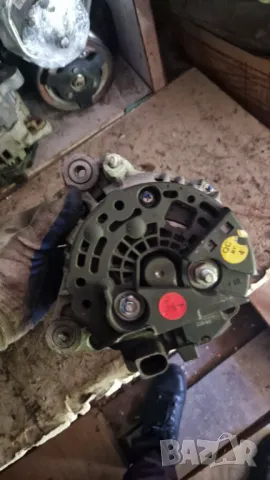 динамо алтернатор VW golf голф 5 2.0TDI dinamo alternator, снимка 2 - Части - 50346992