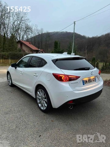 Mazda 3 2.2d Skyactiv , снимка 8 - Автомобили и джипове - 53296964