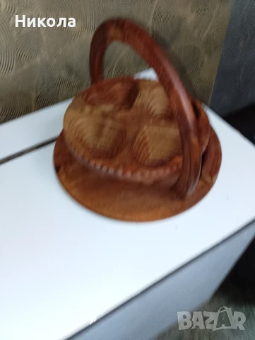 Фруктиера от екзотична дървесина