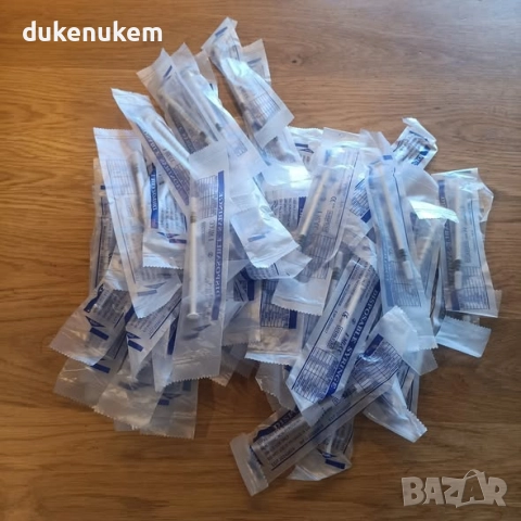 Комплект от 63 пластмасови спринцовки с капачки (без игли) – 1 ml, снимка 8 - Медицински консумативи - 52275454