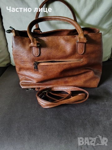 Продавам дамска чанта от еко кожа, снимка 2 - Чанти - 51905910