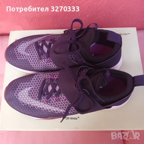 Дамски маратонки Nike , снимка 2 - Маратонки - 53343888