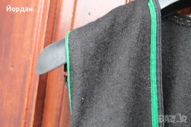 Вълнен сукман от народна носия , снимка 2 - Антикварни и старинни предмети - 50496606