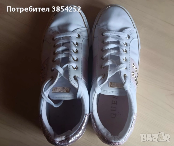 Дамски кожени кецове Guess , снимка 2 - Кецове - 51993605