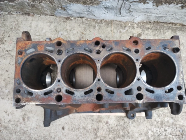 Блок от BMW E36 118is, снимка 2 - Части - 55934119