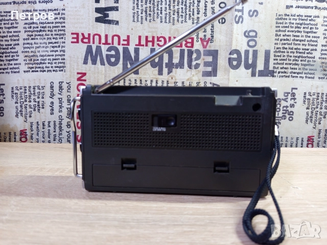 "Philips"300 Портативно Винтидж Радио , снимка 5 - Радиокасетофони, транзистори - 52914819