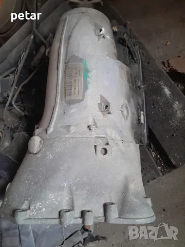 Мерцедес Е220 дизел, автоматик, снимка 4 - Автомобили и джипове - 27234196