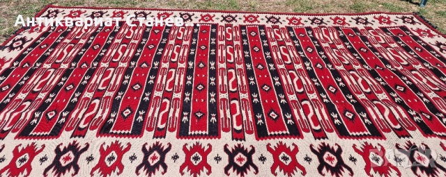 Български килим с етнографски чар, снимка 15 - Килими - 51736720
