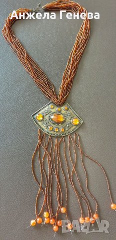 Атрактивно етно колие