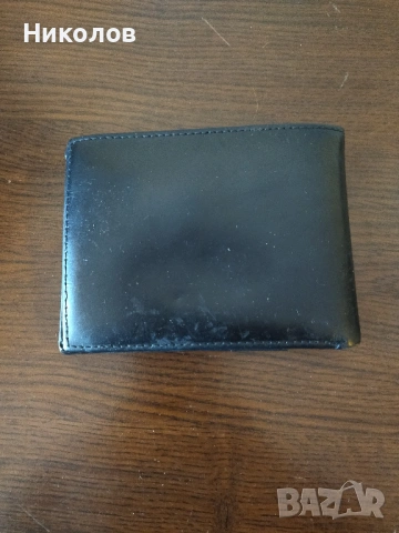 Продавам оригинално портмоне Calvin Klein, снимка 2 - Портфейли, портмонета - 54104525