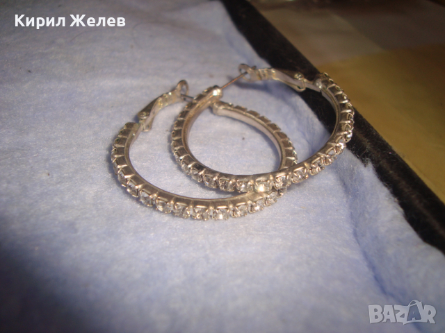 ПОСРЕБРЕНИ КЛАСИЧЕСКИ МОДЕЛ ТИП ХАЛКИ ОБЕЦИ с ИНКРУСТИРАНИ БОХЕМСКИ КРИСТАЛИ 6265